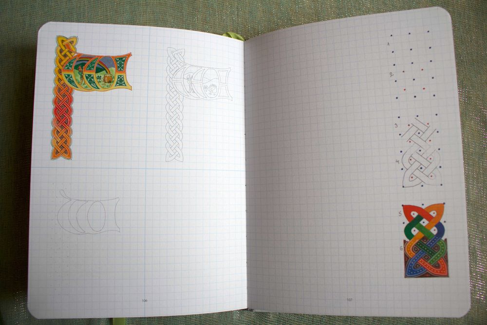 Livro/caderno de desenho de Iluminura em Inglês