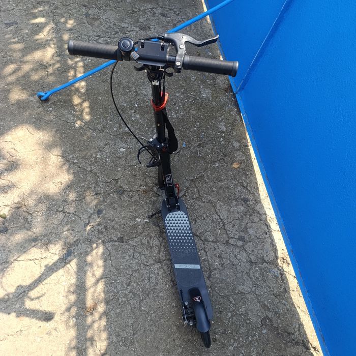 Самокат "Scale Sports"