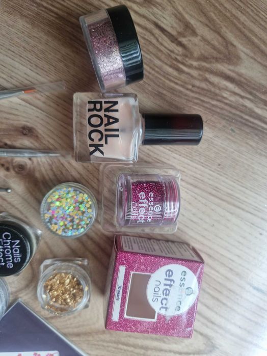 Ozdoby do paznokci manicure hybrydowego