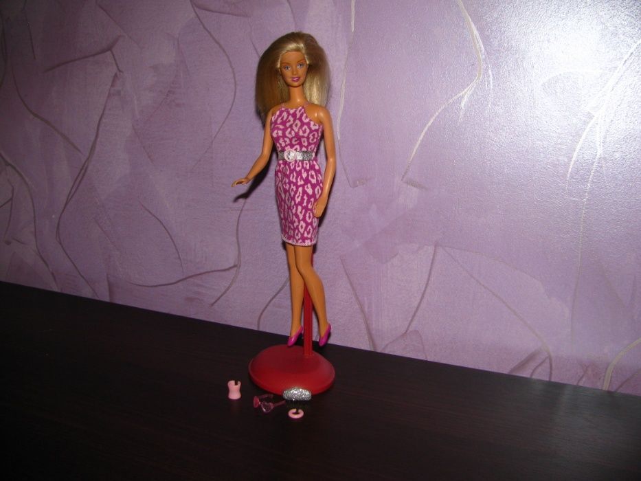 Lalka + akcesoria... - Barbie - Kolekcjonerska ..