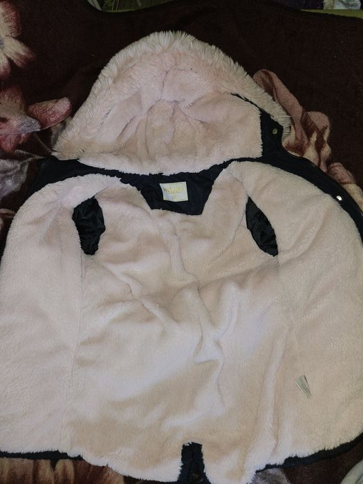 Sprzedam używaną kurtkę.