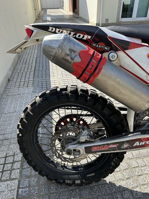 Husqvarna TE449 2011 – Super Rara | Matriculada | Excelente Estado