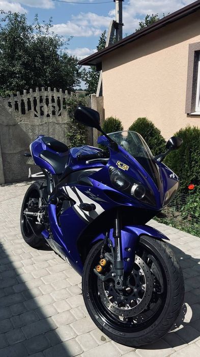 Мотоцикл Yamaha YZF-R1