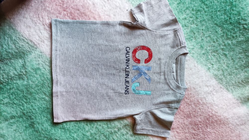 Calwin Klein Spodenki, bluzka i t-shirt dla chlopca