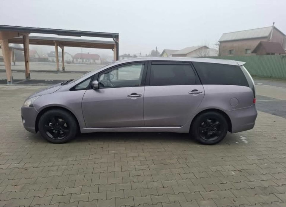 Mitsubishi Grandis