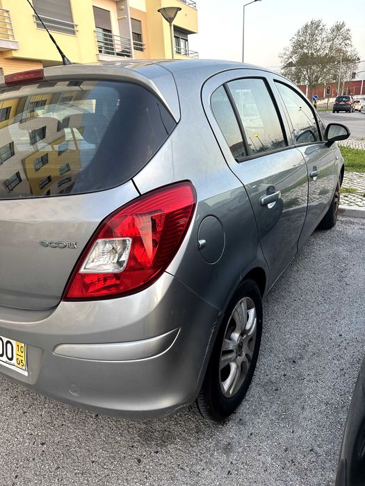 Opel Corsa 1.3 CDTi EcoFlex — Económico, Fiável e Pronto a Circular