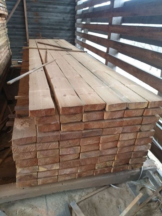 Продажа дошка та крокви свіжопил для будівництва 3-6м