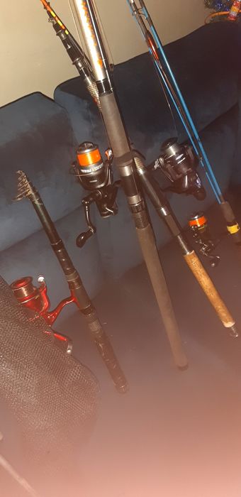 Sprzedam sprzęt wędkarski  feder spławik. 4 w super stanie wędki