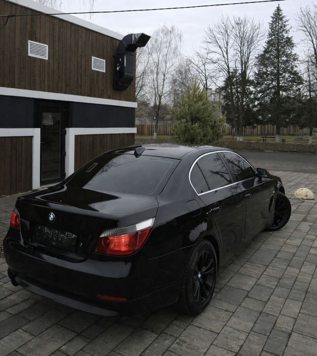 BMW E60 3.0 Чудовий стан! Обмін!