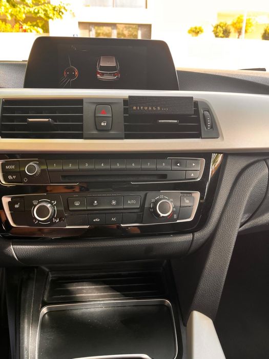 Bmw 318d , com 235 mil kms — photo 5