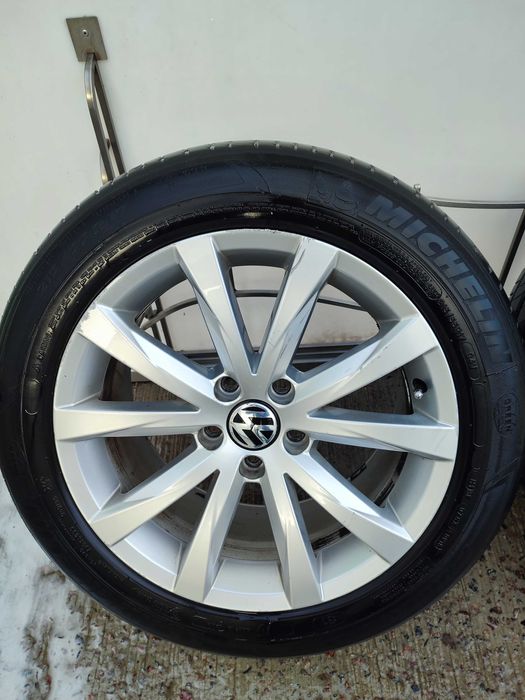 Продам Michelin Primacy 3