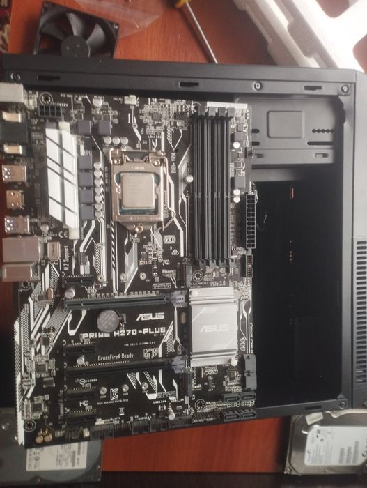 hh270-plus материньська плата ATX