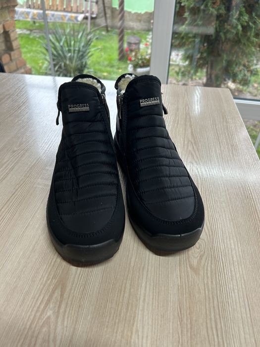 Женские ботиночки 39р