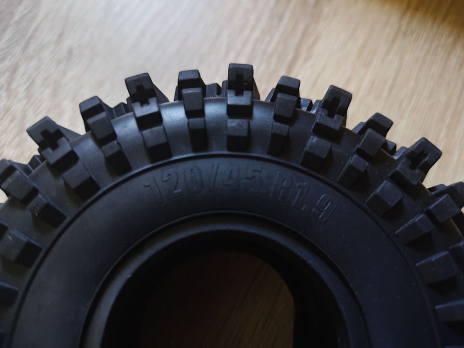 Rock Tires 120/45 R 1.9