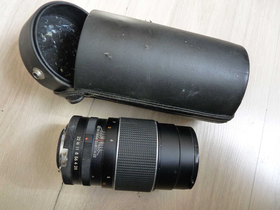 Obiektyw  REXATAR  Automatic  2,8/135mm na bagnet   z  futerałem