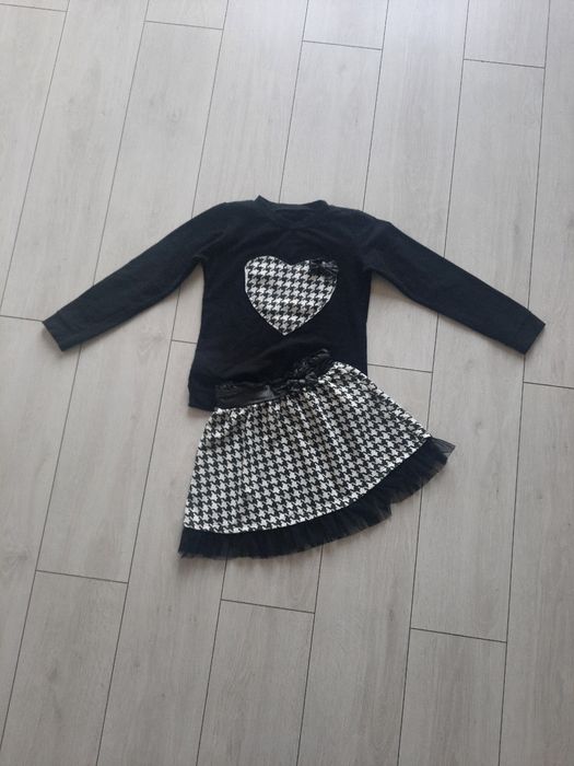 Komplet , spódnica i bluzka