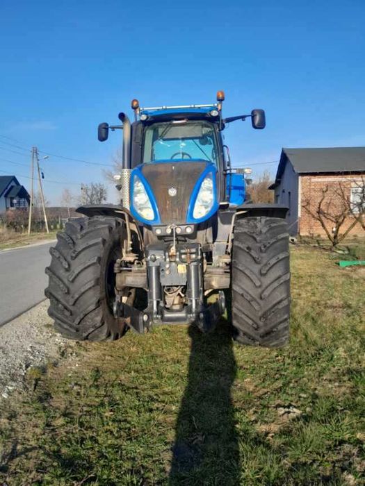 Трактор New Holland