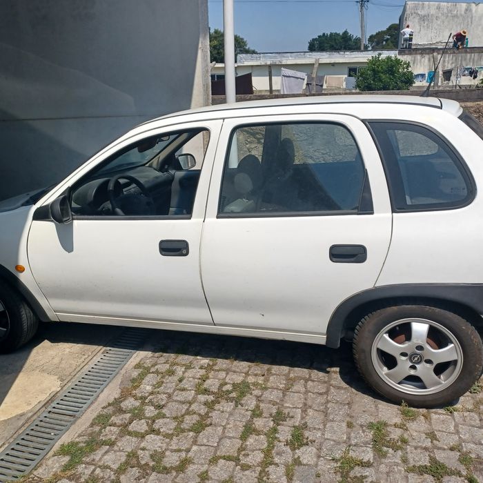 Vendo opel corsa 1.5td