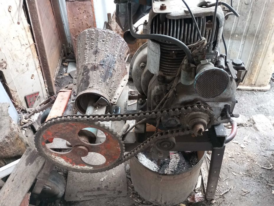 продам шнековий подрібнювач