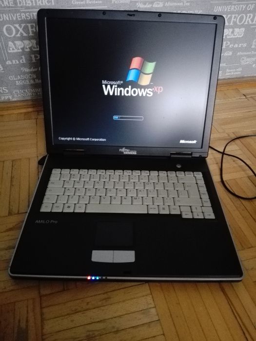 Laptop Fujitsu Siemens Amilo