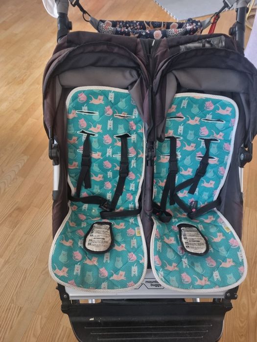 Wózek podwójny Mountain buggy plus śpiworki