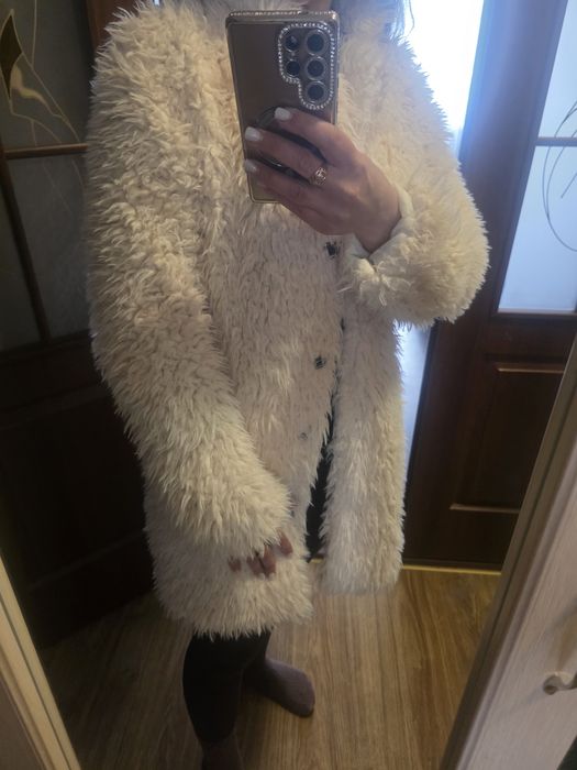Продам молочну шубку