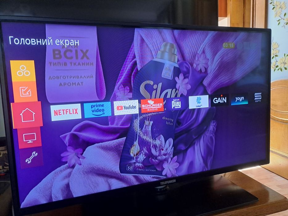 Телевізор Telefunken L32F800M4CWI — 32" Full HD Smart TV