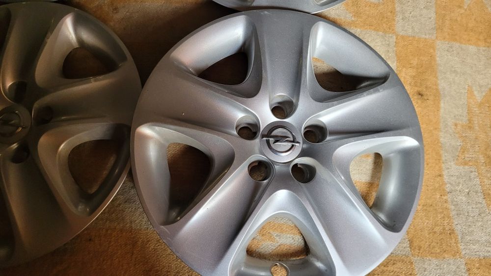 Ковпаки Opel Земфіра Астра R 16