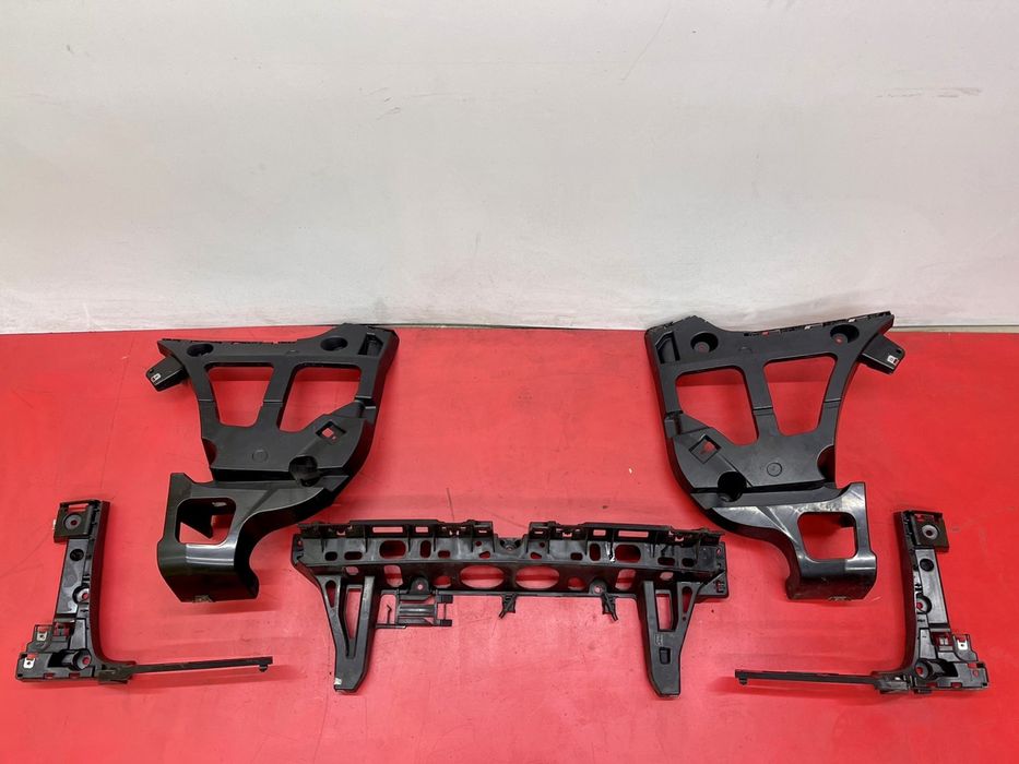 Кронштейн заднего бампера BMW X5 E70 направляющая БМВ Х5 Е70 крепление