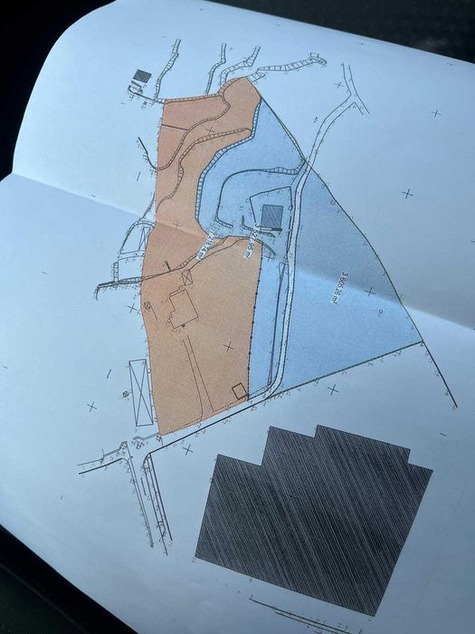 Quinta para restaurar perto da saída da A42 em Felgueiras