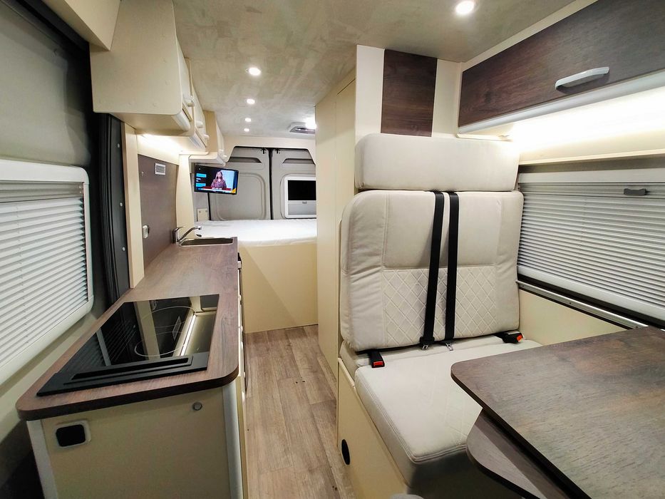 BUDOWA KAMPERA - zbuduję kampera od podstaw