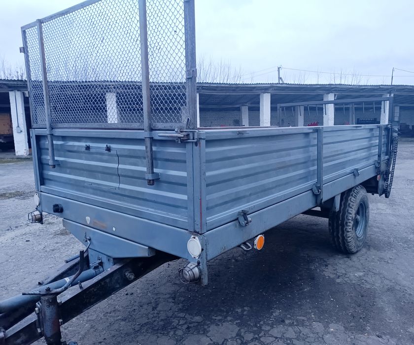 Гноєрозкидач,розкидач, прицеп на 2.5-3.5т.