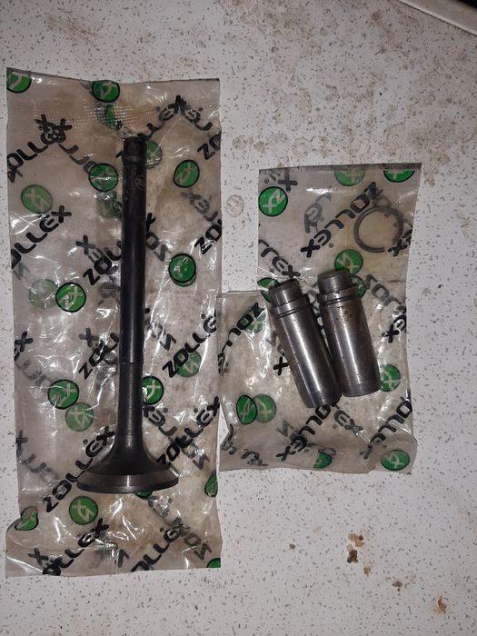 Клапан идве направляющих втулки ВАЗ 2106