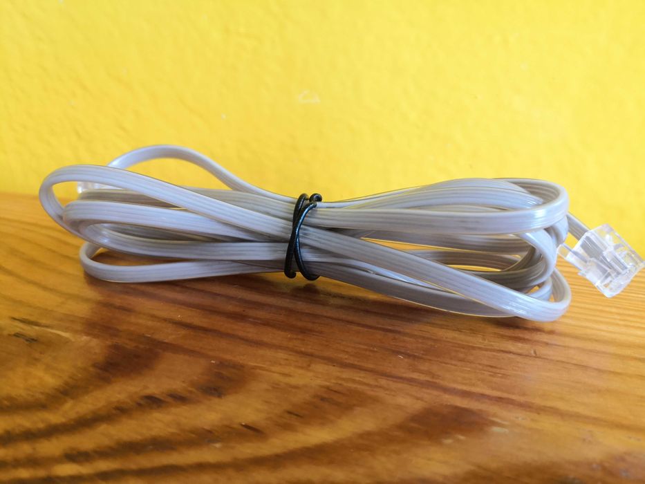 Oddam przewód telefoniczny 2,1m RJ11