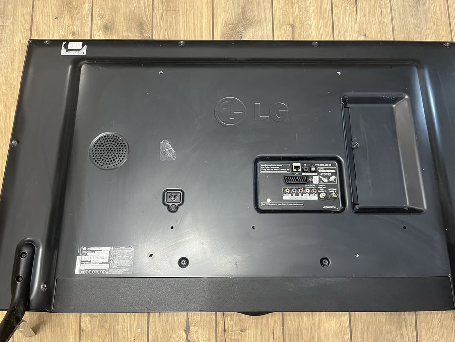 Telewizor LG 47LB670V