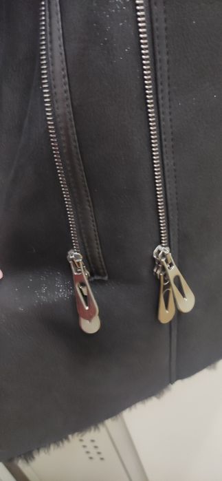 Дубленка натуральна нова, дуже тепла