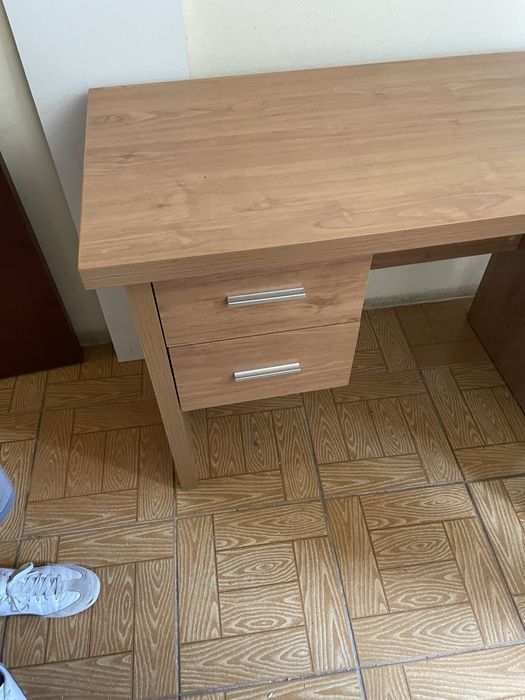 Secretaria de estudo em carvalho
