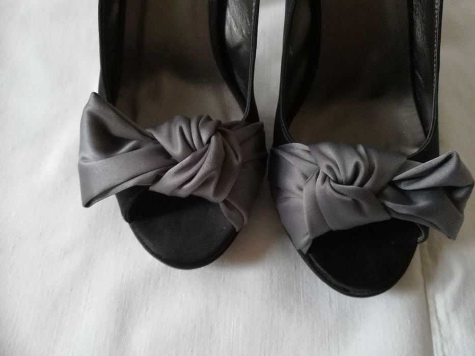 buty na obcasie rozm.38