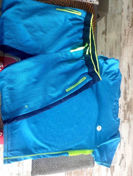 zestaw na WF lub na wakacje