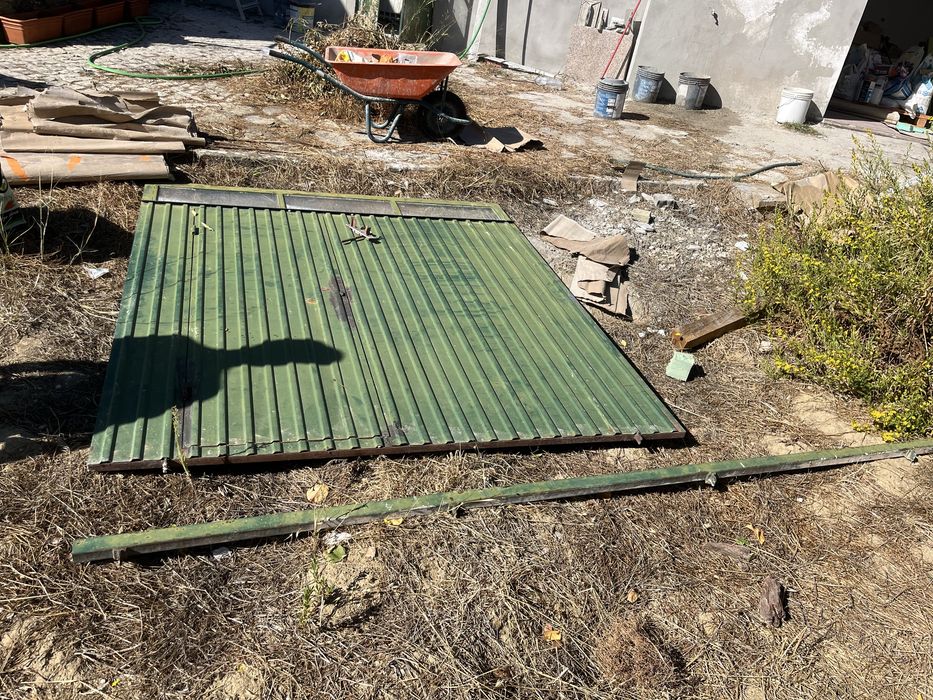 Portao garagem ferro