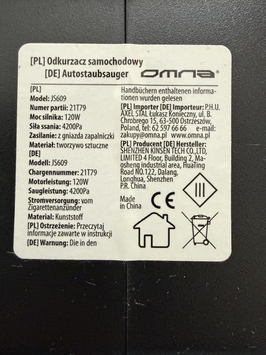 Odkurzacz samochodowy OMNA – zestaw, sprawny