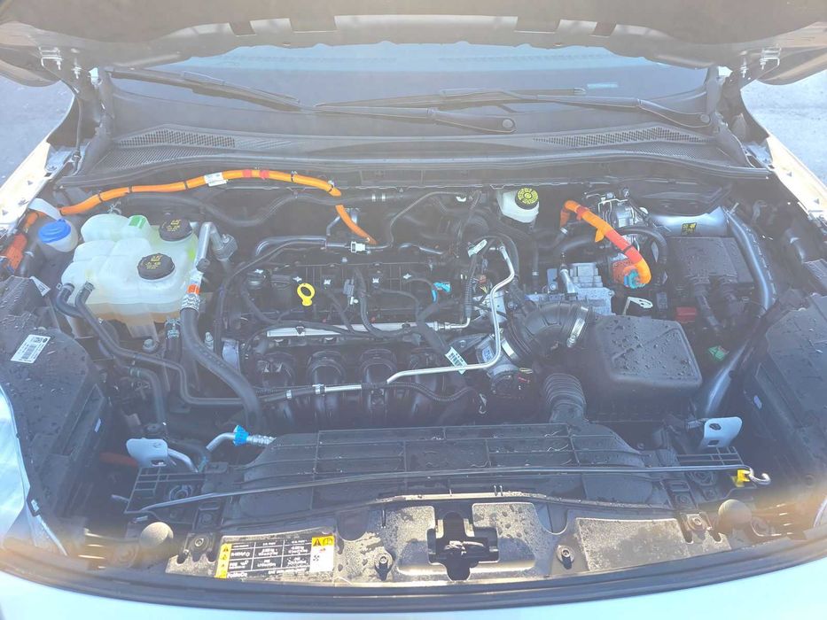 2022 Ford Escape Hybrid Titanium
