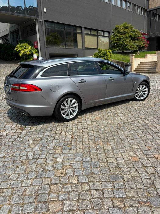 Jaguar XF Sportbrake 2.2 D Premium Luxury
