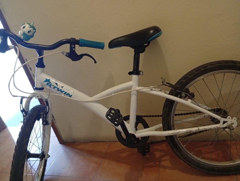 Bicicleta muito nova