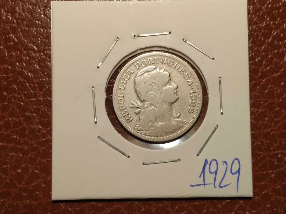 242 Portugal - moeda de 50 centavos de 1929