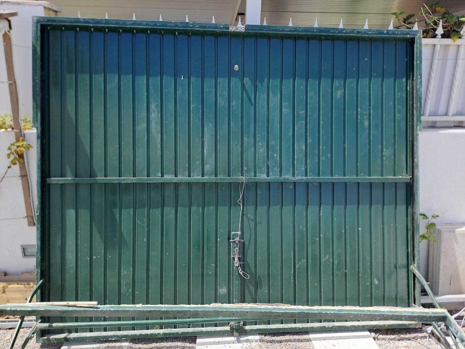 Portao Garagem Metal 2,5m x 2m