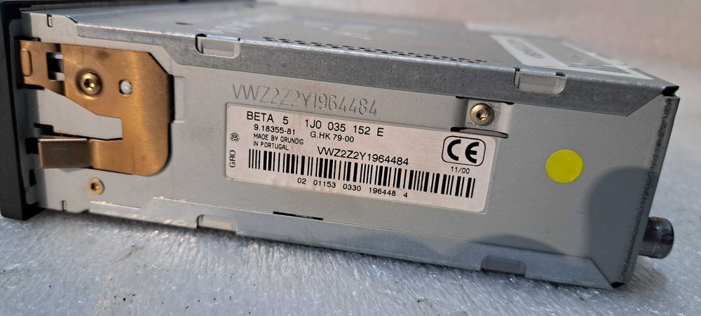 Radio Volkswagen Beta VW Passat B5 -152E brak kodu