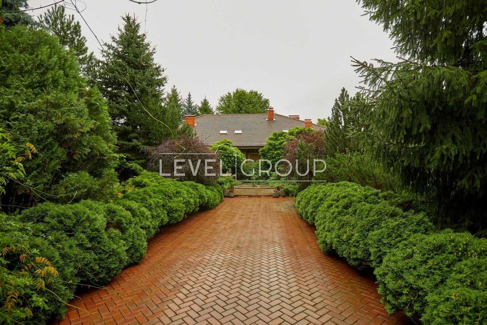 Дизайнерський будинок 586 м2 Гатне Крюковщина