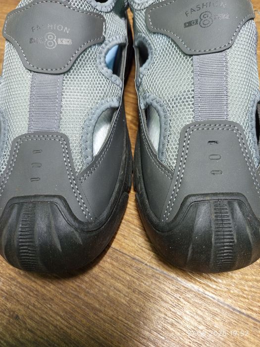 Босоніжки чоловічі