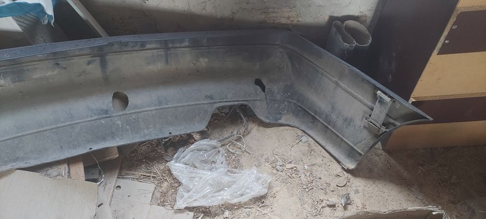 Бампер Пассат б3/б4 седан